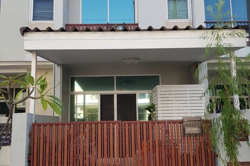 3 Bedroom Townhouse for rent in Thanapat Haus Sathorn - Narathiwas, Chong Nonsi, Bangkok