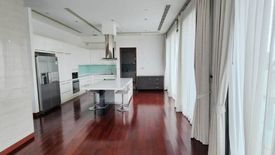 3 Bedroom Condo for rent in Le Raffine Jambu Dvipa Sukhumvit 39, Khlong Tan Nuea, Bangkok near BTS Phrom Phong