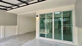 3 Bedroom Townhouse for sale in Ladasiri Baan Kluay-Sai Noi, Phimon Rat, Nonthaburi