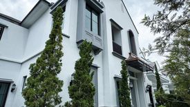 4 Bedroom House for sale in Saphan Sung, Bangkok