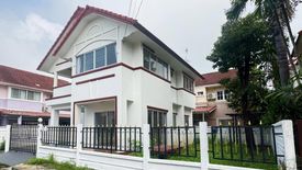 3 Bedroom House for sale in Tha Kham, Bangkok