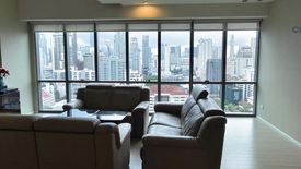 2 Bedroom Condo for sale in The Room Sukhumvit 21, Khlong Toei Nuea, Bangkok near MRT Sukhumvit