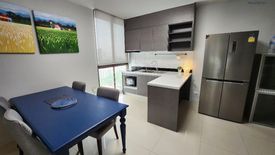 2 Bedroom Condo for rent in Ideo Sathorn - Taksin, Bang Lamphu Lang, Bangkok near BTS Krung Thon Buri