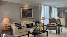 2 Bedroom Condo for sale in Khlong Tan Nuea, Bangkok