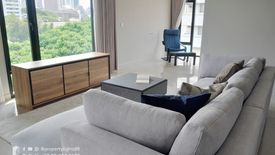 3 Bedroom Condo for rent in Khlong Tan Nuea, Bangkok