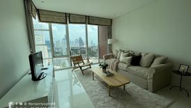 2 Bedroom Condo for rent in Khlong Tan Nuea, Bangkok near BTS Ekkamai