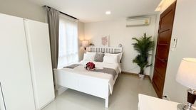 1 Bedroom Condo for sale in Emerald Residence Ratchada, Din Daeng, Bangkok near MRT Huai Khwang