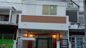 3 Bedroom Townhouse for sale in Sao Thong Hin, Nonthaburi near MRT Talad Bang Yai