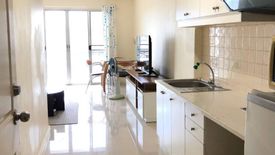 1 Bedroom Condo for sale in Brighton Place, Bang Kapi, Bangkok near MRT Phetchaburi