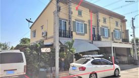 3 Bedroom Townhouse for sale in Golden Town Onnut-Pattanakarn, Prawet, Bangkok near Airport Rail Link Ban Thap Chang