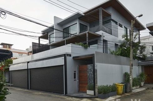 ขายบ้าน 4 ห้องนอน ใน คลองตันเหนือ, วัฒนา