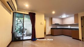 4 Bedroom Townhouse for sale in Phra Khanong, Bangkok near BTS Thong Lo