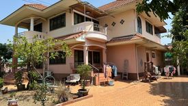 6 Bedroom House for sale in Sala Thammasop, Bangkok