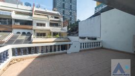 8 Bedroom Townhouse for rent in Silom, Bangkok near BTS Sala Daeng