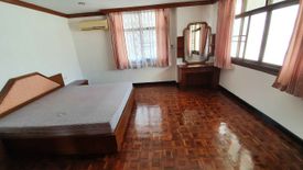 3 Bedroom Condo for rent in Khlong Toei Nuea, Bangkok near Airport Rail Link Makkasan