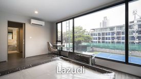 3 Bedroom Condo for sale in Ideo Mobi Sukhumvit 40, Phra Khanong, Bangkok near BTS Ekkamai