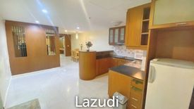 1 Bedroom Condo for sale in Silom, Bangkok near BTS Saphan Taksin