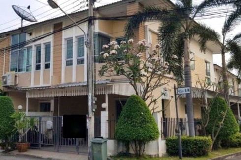 3 Bedroom Townhouse for sale in Life Bangkok Boulevard Phetkasem 81, Nong Khaem, Bangkok