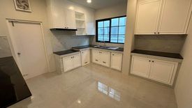 5 Bedroom House for Sale or Rent in Bang Chalong, Samut Prakan