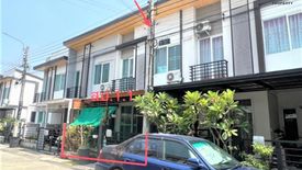 3 Bedroom Townhouse for sale in Gusto Thanamnon-Rama 5, Suan Yai, Nonthaburi