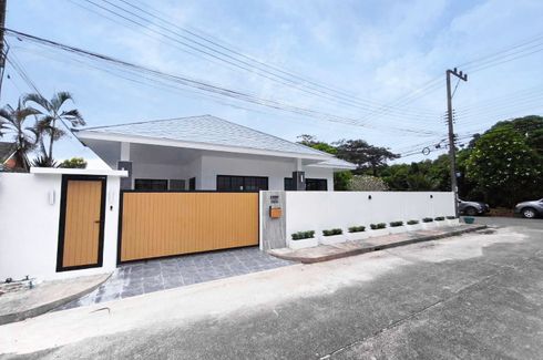 3 Bedroom House for sale in Baan Suan Neramit 3, 