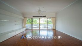 3 Bedroom Apartment for rent in Silom, Bangkok near BTS Chong Nonsi