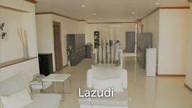 3 Bedroom Condo for sale in Royal Castle Pattanakarn, Suan Luang, Bangkok