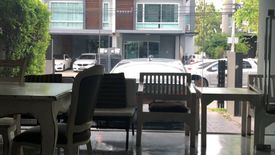 2 Bedroom House for sale in Wang Thonglang, Bangkok