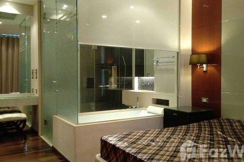 1 Bedroom Condo for sale in The Address Sukhumvit 28,  near BTS Phrom Phong