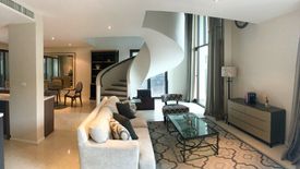 3 Bedroom Condo for sale in Baan Lux - Sathon, Chong Nonsi, Bangkok near MRT Khlong Toei