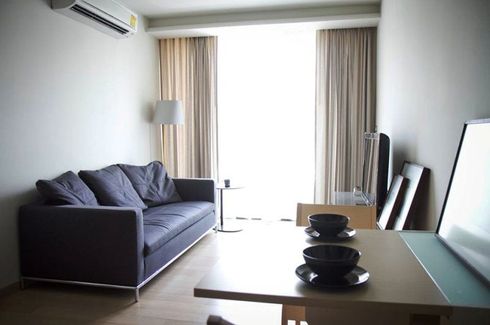 1 Bedroom Condo for rent in Via 49, Khlong Tan Nuea, Bangkok near BTS Phrom Phong