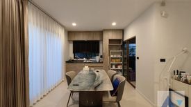 4 Bedroom House for rent in Hua Mak, Bangkok near MRT Rajamangala Stadium