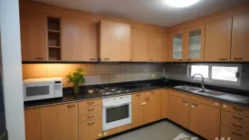 2 Bedroom Apartment for rent in Ma Peng Seng Apartment, Khlong Toei Nuea, Bangkok near BTS Asoke