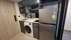 2 Bedroom Condo for rent in Maha Phruettharam, Bangkok near MRT Hua Lamphong