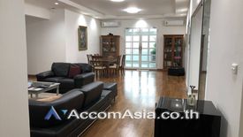 3 Bedroom Apartment for rent in Phra Khanong, Bangkok near BTS Thong Lo