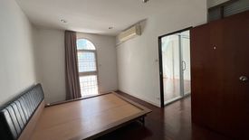 3 Bedroom Townhouse for rent in Phra Khanong, Bangkok near BTS Thong Lo