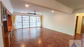 3 Bedroom Apartment for rent in Khlong Toei, Bangkok near BTS Asoke