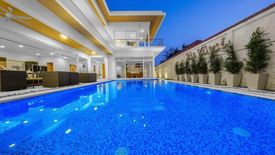 6 Bedroom Villa for sale in Na Kluea, Chonburi