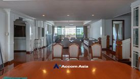 3 Bedroom Apartment for rent in Khlong Toei, Bangkok near BTS Asoke