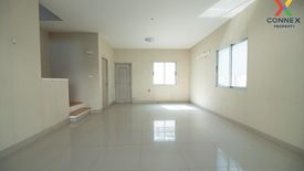 3 Bedroom Townhouse for sale in Tempo Town Rattanthibet-Saima, Bang Khen, Nonthaburi near MRT Wong Sawang