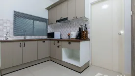 3 Bedroom Townhouse for sale in Baan Klang Muang Rama 9-Onnut, Prawet, Bangkok near Airport Rail Link Ban Thap Chang