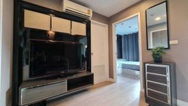 1 Bedroom Condo for rent in Sam Sen Nai, Bangkok