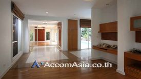 4 Bedroom House for rent in Phra Khanong, Bangkok near BTS Thong Lo