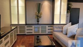 3 Bedroom Condo for rent in Fifty Fifth Tower, Khlong Tan Nuea, Bangkok near BTS Thong Lo