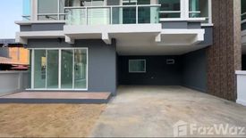 4 Bedroom Townhouse for sale in Suan Luang, Bangkok near MRT Si Nut