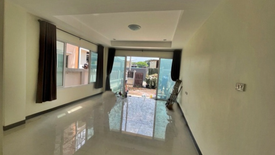 4 Bedroom Townhouse for sale in Chang Phueak, Chiang Mai