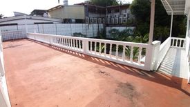 8 Bedroom House for sale in Khlong Chan, Bangkok near MRT Bang Kapi