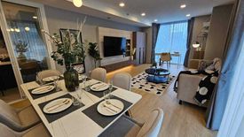 2 Bedroom Condo for rent in The Rajdamri, Pathum Wan, Bangkok near BTS Ratchadamri