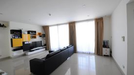 3 Bedroom Condo for sale in Watermark Chaophraya River, Bang Lamphu Lang, Bangkok