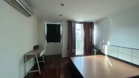 2 Bedroom Apartment for rent in Baan Sathorn Condo, Khlong Toei Nuea, Bangkok near MRT Phetchaburi